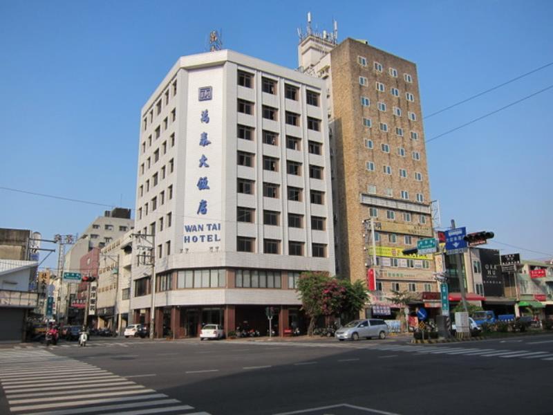 Wan Tai Hotel Kota Chiayi Bagian luar foto